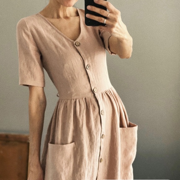Simply Gray Linen Dress - Picture 2 of 9
